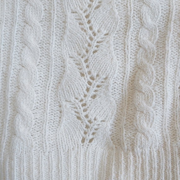 Vintage Woodward & Lothrop Silk Angora Pointelle Cable Knit Sweater Sz M Preppy - Picture 3 of 9